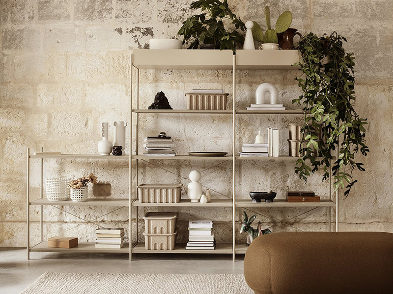 PUNCTUAL SHELVING SYSTEM